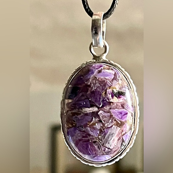 Charoite in Copper Pendant - Picture 3 of 7